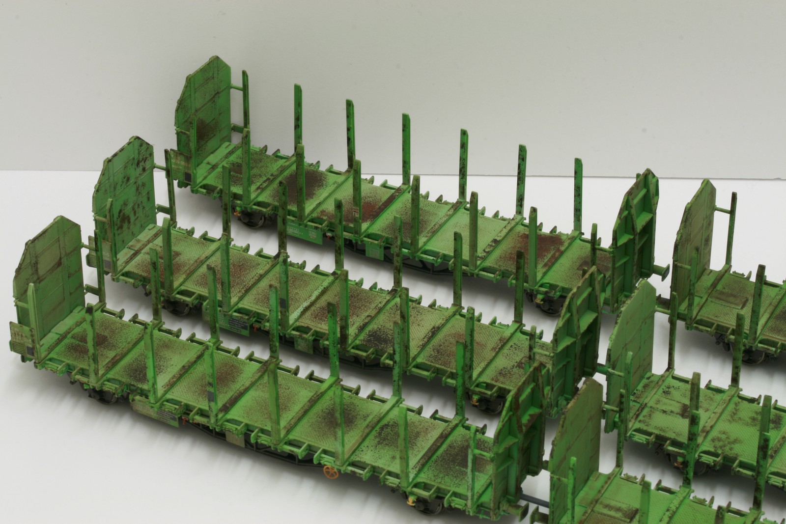 Wagon-trémie à bogies pour transport de céréales Millet (échelle N